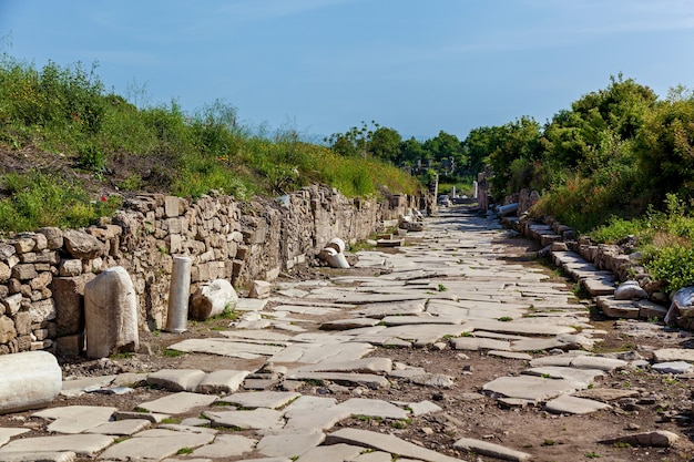 old-stone-road-with-columns-ruins-city-side-turkey_463270-2819